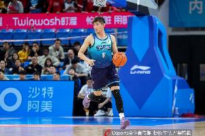 山西男篮将探花签作为王俊杰交易的一部分送至宁波