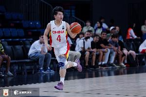 何文炜顶住压力,逆境绽放顽强意志