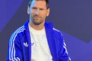 梅西:拍照时亚马尔尚是婴儿,今世界杯决赛对决,实属疯狂