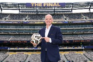 全网热议!FIFA主席涉嫌用世界杯举办权换选票?官方辟谣!