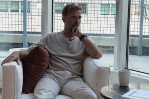 克洛普称带领美因茨升级是职业生涯最疯狂时刻；深信父亲会为我感到自豪