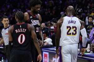 战报：76人NBA杯赛程公布，连战强敌