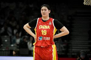 这一战或将改写格局？张子宇闪耀热身赛，中国女篮胜利背后的深远影响